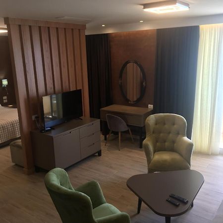 Hotel Maren Durrës Quarto foto