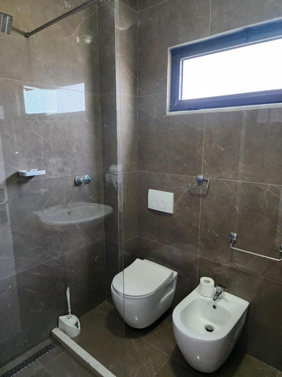 Hotel Maren Durrës Quarto foto